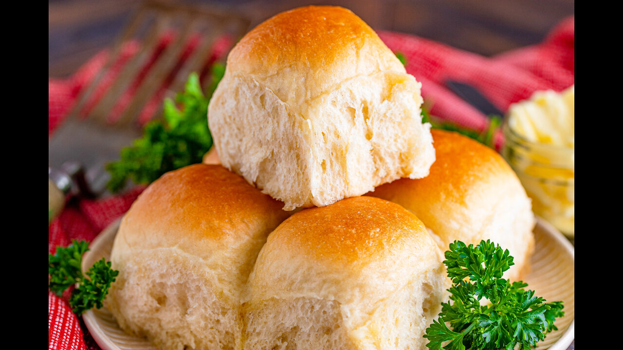 The Best Yeast Dinner Rolls Recipe