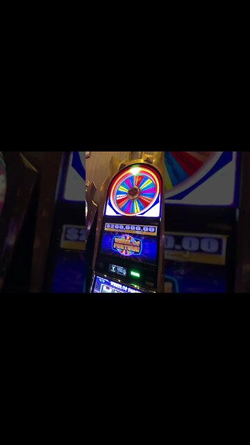 I DID THAT!! #slots #gaming #wheeloffortune