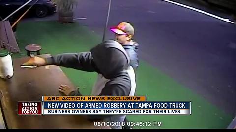 VIDEO: Puerto Rican food truck targeted by two men during armed robbery