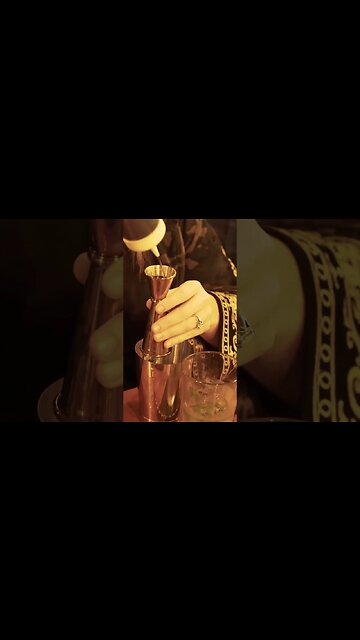 How to Make an Old Fashioned with Brugal 1888 Rum