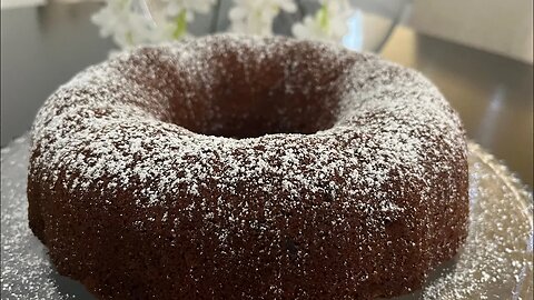 Dates Cake / I put chocolate in drops to make it tastier