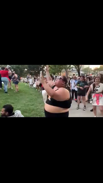 😂 Just wait for it! I promise you will get a good laugh out of this video