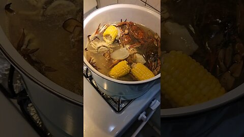 My full BIG pot blue crab boil.