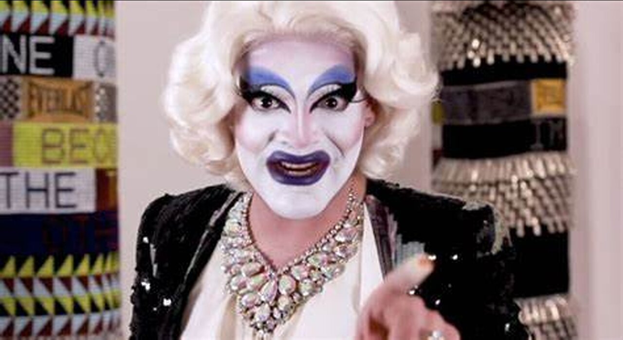 NEW WORLD ORDER AGENDA: THE DRAG QUEENS ARE COMING FOR OUR CHILDREN