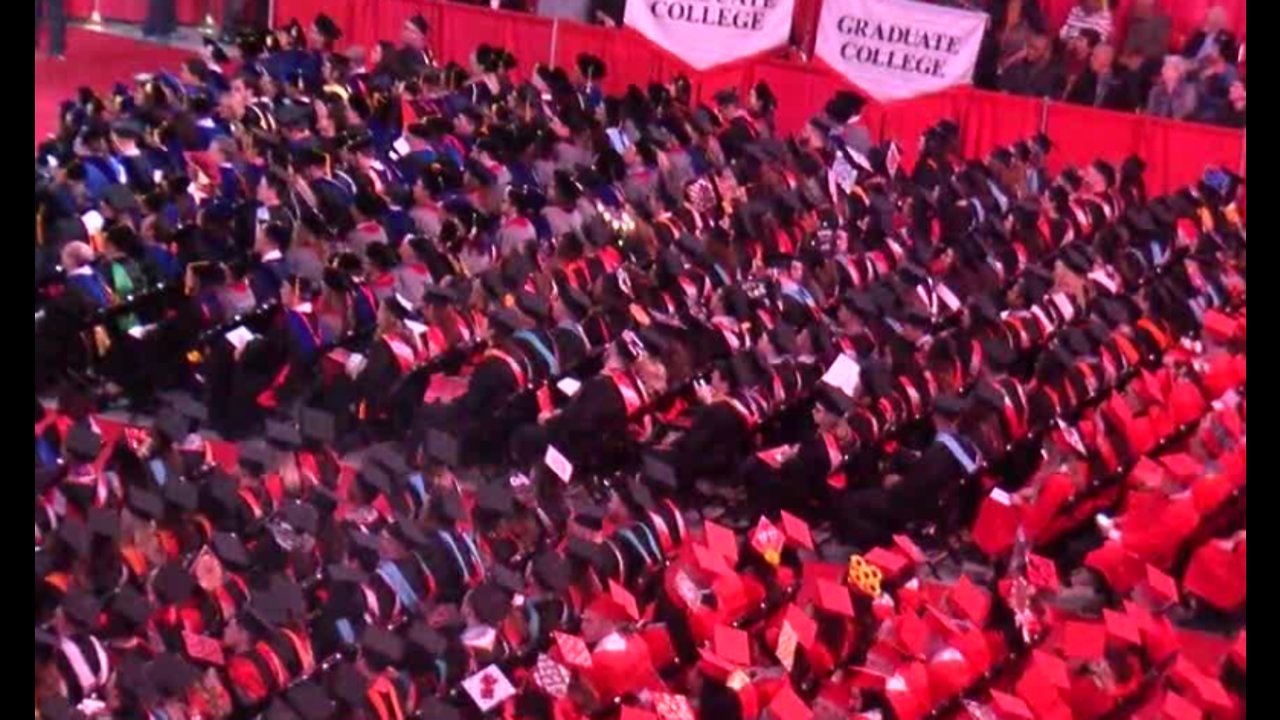 UNLV celebrates winter commencement ceremony