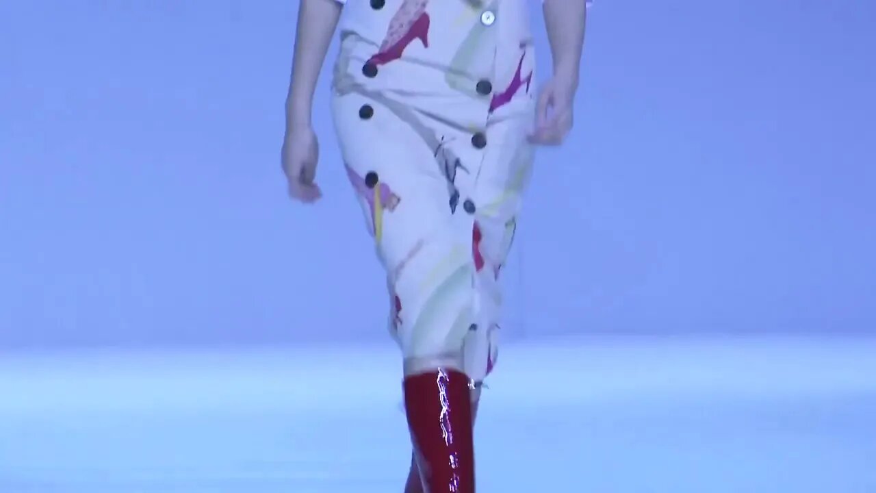 An eye-catching fashion show