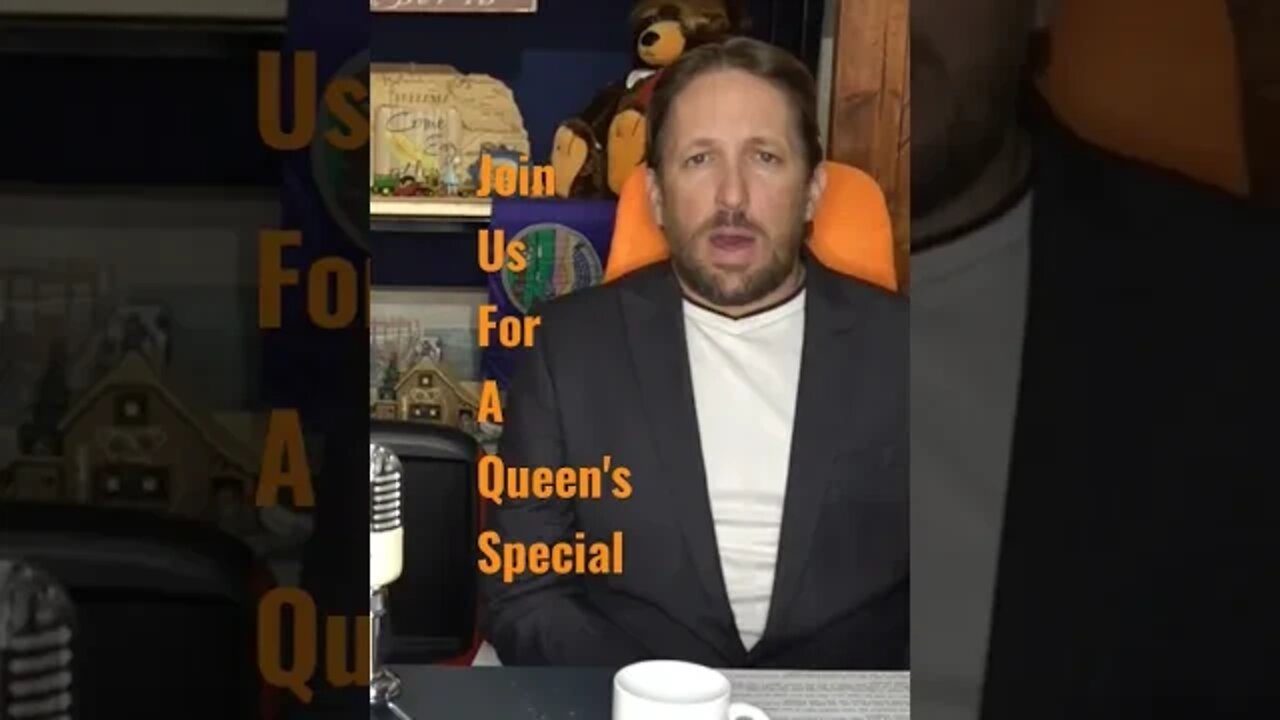 A Special for a Special Queen, YouNews