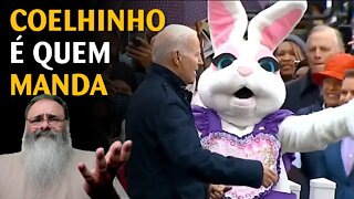 Cenas assustadoras mostram como Biden precisa ser teleguiado por sua equipe