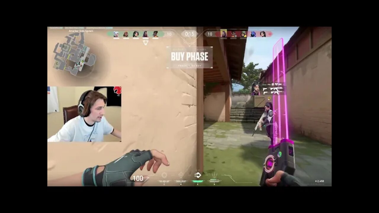 Xqc accidentally turns his voice changer off