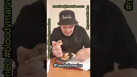 #maurieo #shorts BACONATOR WITH OVERSIZE DRINK