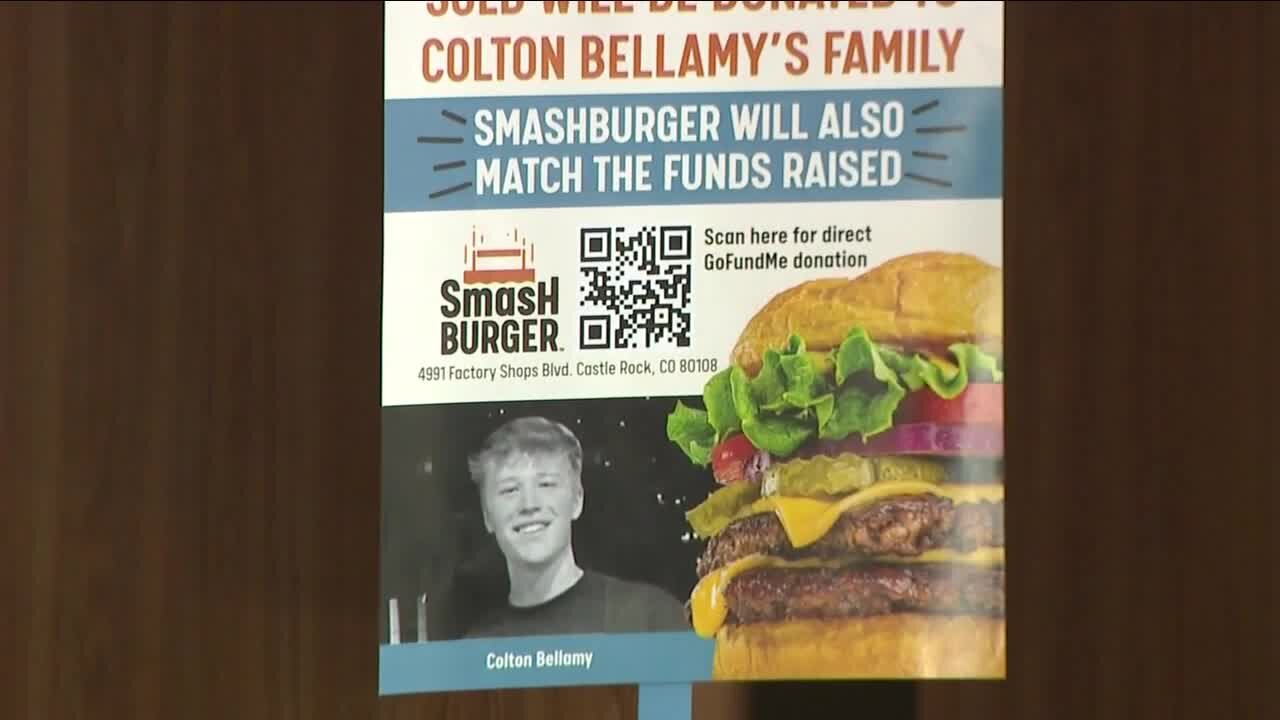 Smashburger holding fundraiser to help out families affected by Castle Rock crash that killed two teens