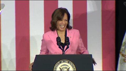 Kamala Harris Laughs Hysterically Before Her Speech