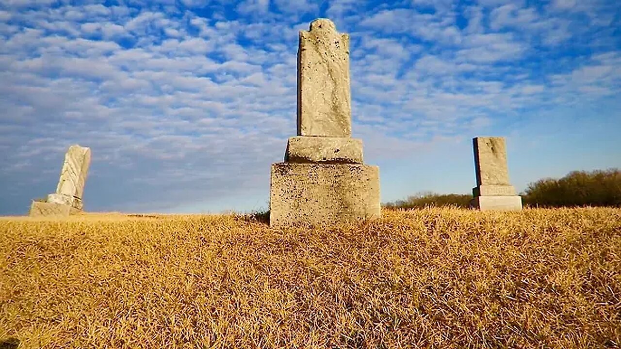 "DECAYING 1840s Historic Hilltop Cemetery FOUND in Midwest" (13Feb2024) 539 Productions