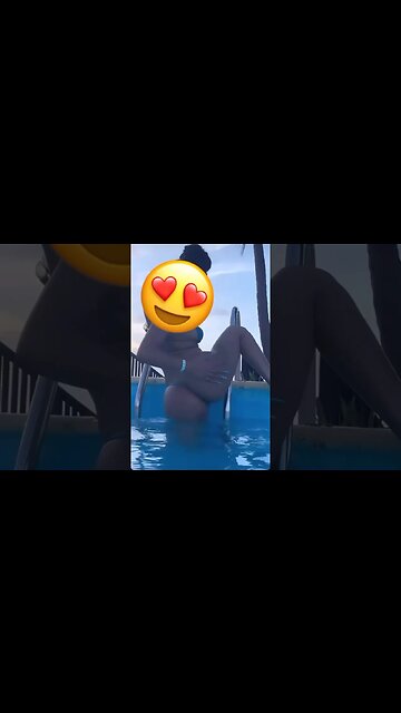 Twerking Poolside 😛