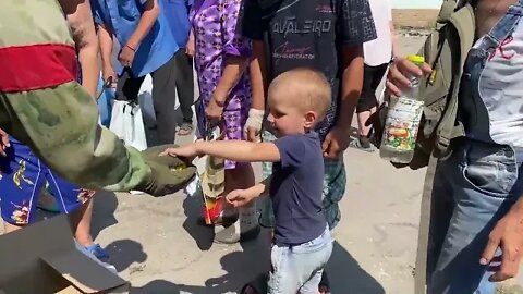 Central MD Forces Providing Humanitarian Aid To Residents Of Secluded Areas In Lisichansk, Lugansk