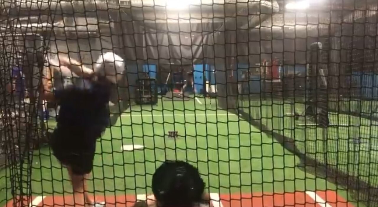 Live At Bats Against 6 Division 1 Hitters