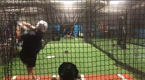 Live At Bats Against 6 Division 1 Hitters