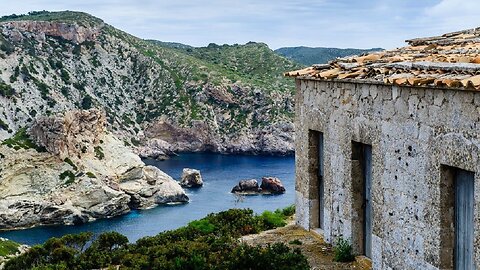 UNA ISLA CON UN MACABRO PASADO