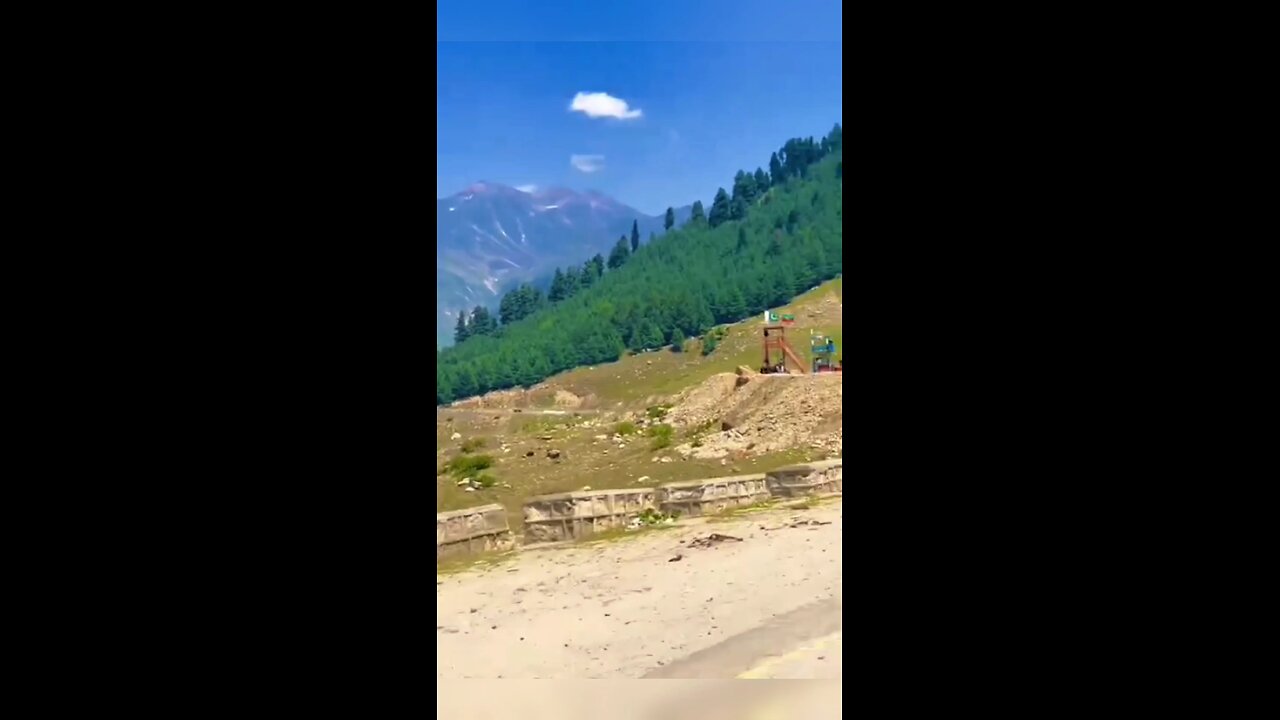 Naran Valley Road Open Now #naran #narankaghan #naranvalley #kpk #pakistan #vlog #viralvideo #travel