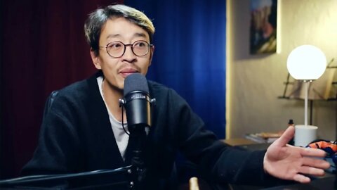 韩国保守派尹锡锐以微弱优势当选总统 20220310_E381