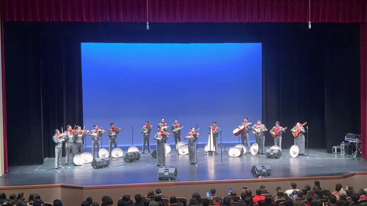 Mariachi Aztlan closing the 5th Annual Nuestra Cultura Vocal competition