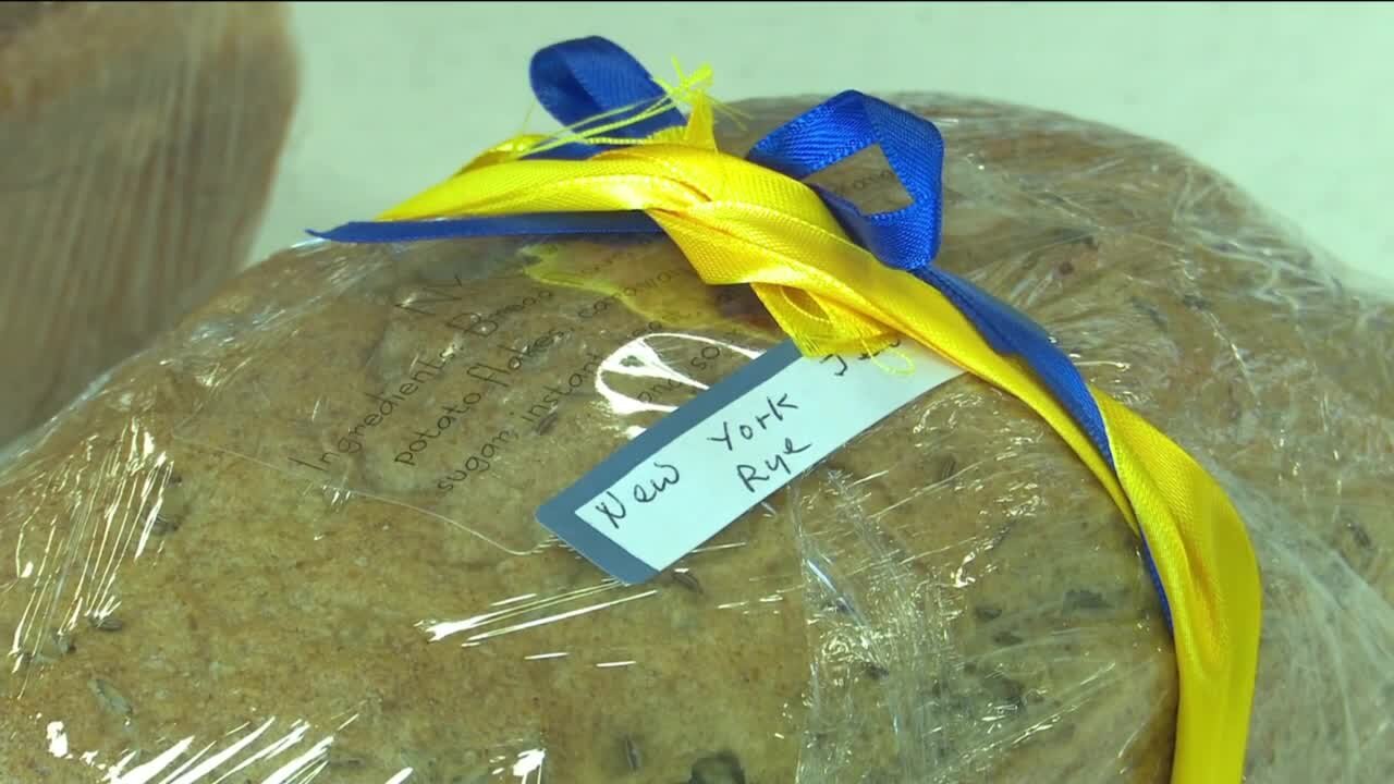 Bake sale for Ukraine: Green Bay church raises nearly $11,000 to support Ukrainian refugees