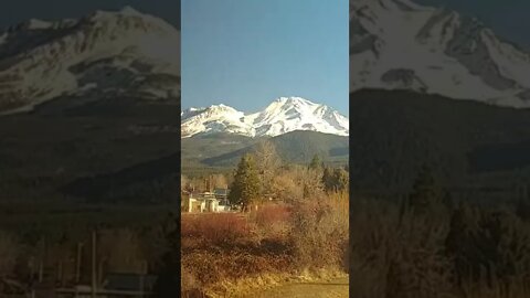 Amtrak Coast Starlight | Mt. Shasta