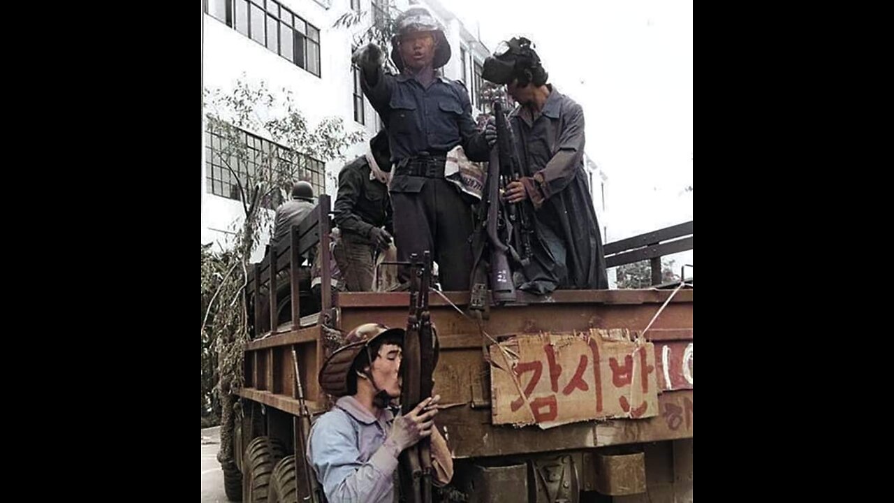 거룩한 귀족 5.18. 노래일발발사...