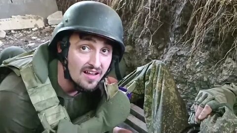 Our military commander Kolos came under fire with journalists of the Ren TV channel