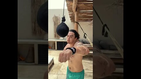 WHINDERSSON NUNES Tranquilo como um coice de jumento 🧘🏻‍♂️😰🤣#SHORTS #TIKTOK