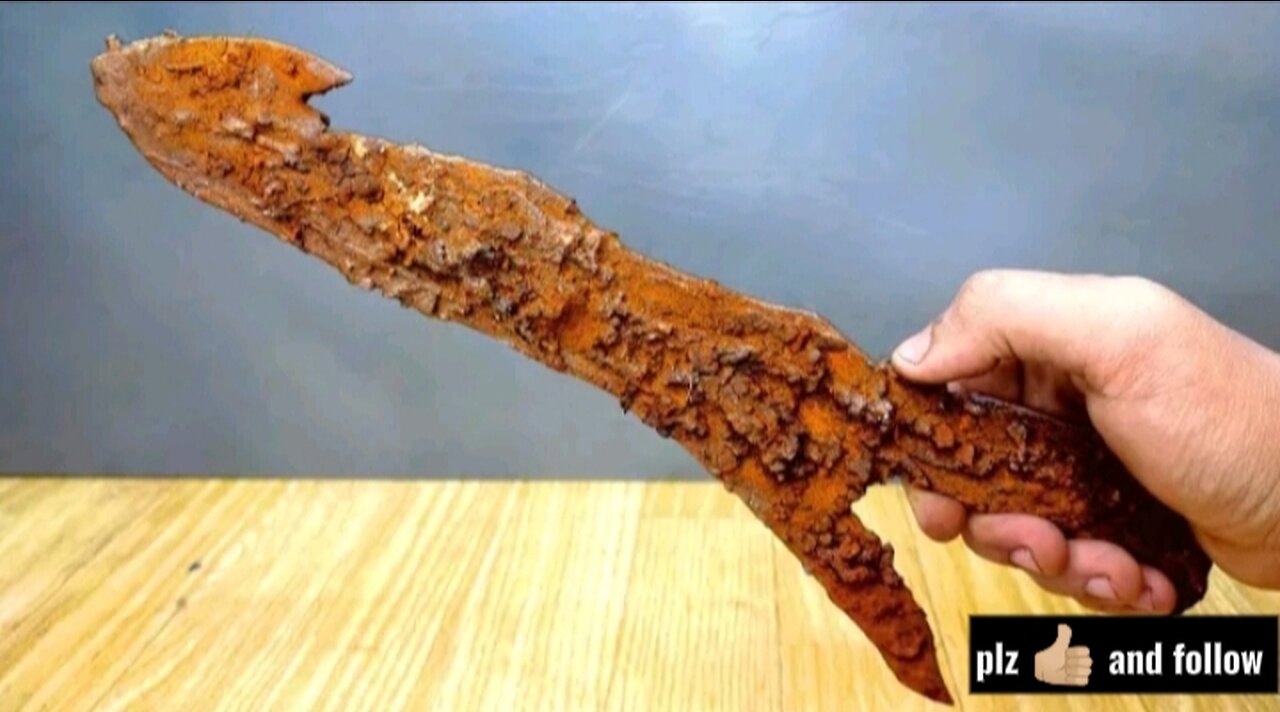 Super rare Restoration of rusty knife