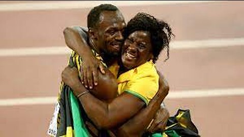 USAIN BOLT'S MOM!!!