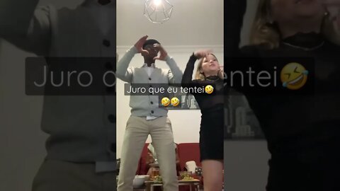 Tentando dançar funk 🤣🤣