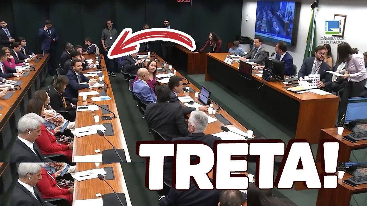 SAÍ DA COMISSÃO POR UM MINUTO E O PAU COMEU