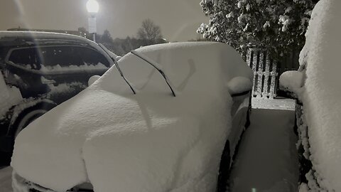 Winter wonderland. Snow rolled right off of it 🙏🙏😊👍