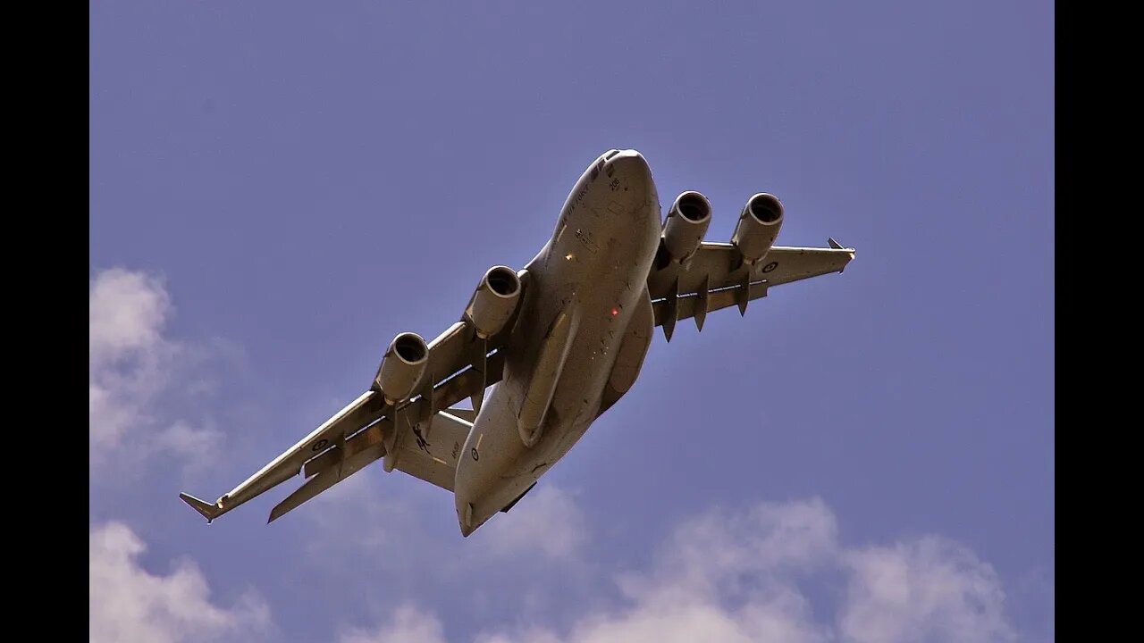 Tracking US military aircraft Globemaster heading towards Ukraine