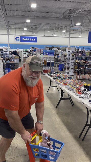 Silly Redneck shopping