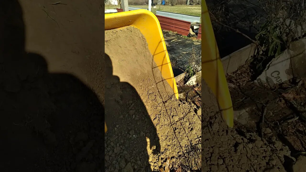 Filling in raised beds