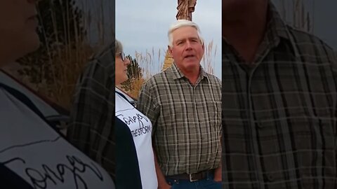 Farmer Compares Big Cities to Raising Hogs