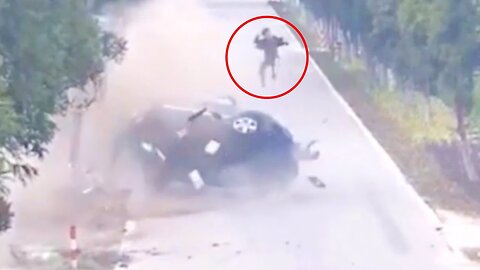 Insane Car Crash Compilation 2023: Ultimate Idiots in Cars Caught on Camera