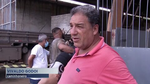 Dono de oficina e motorista de caminhão morrem após p-neu explodir, em Gov. Valadares