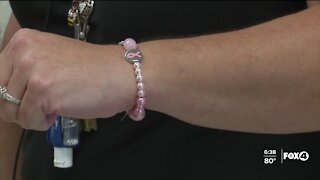 4th-grade students join teacher's fight with breast cancer by selling bracelets in Cape Coral