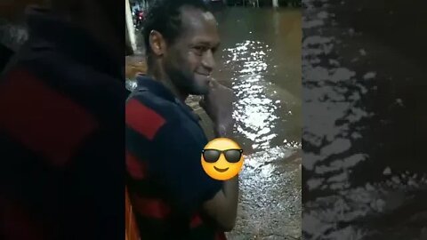 FICOU TRAVADAO ( MEME ) ( VIRAL ) #SHORTS