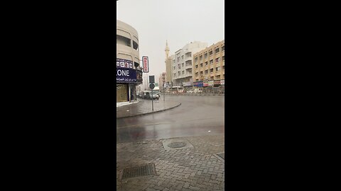 Dubai hot 🥵 weather to much rain 🌧️