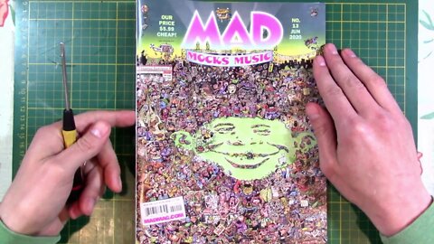 Flippin' Through MAD #320