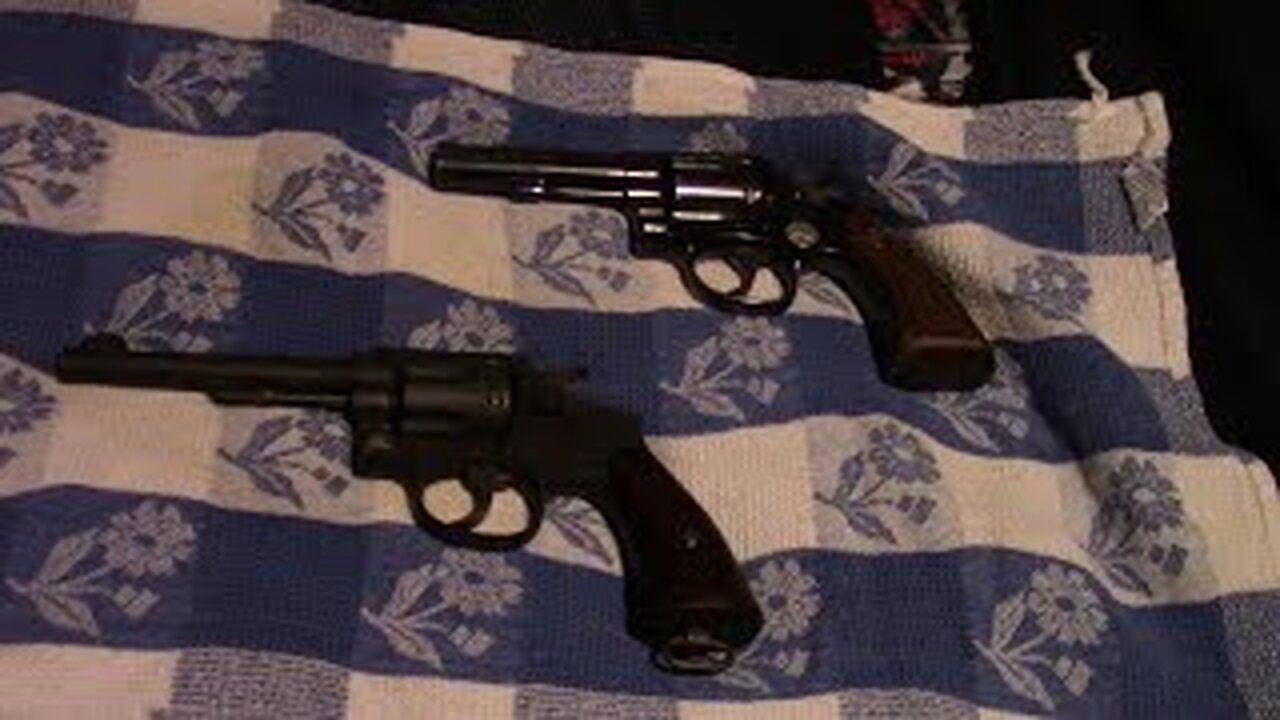 Indiana Jones Guns: S&W Victory .38 VS S&W Model 10 Comparison