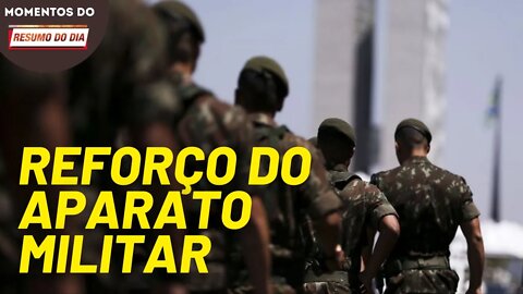 O reajuste para militares no orçamento de 2022 | Momentos do Resumo do Dia