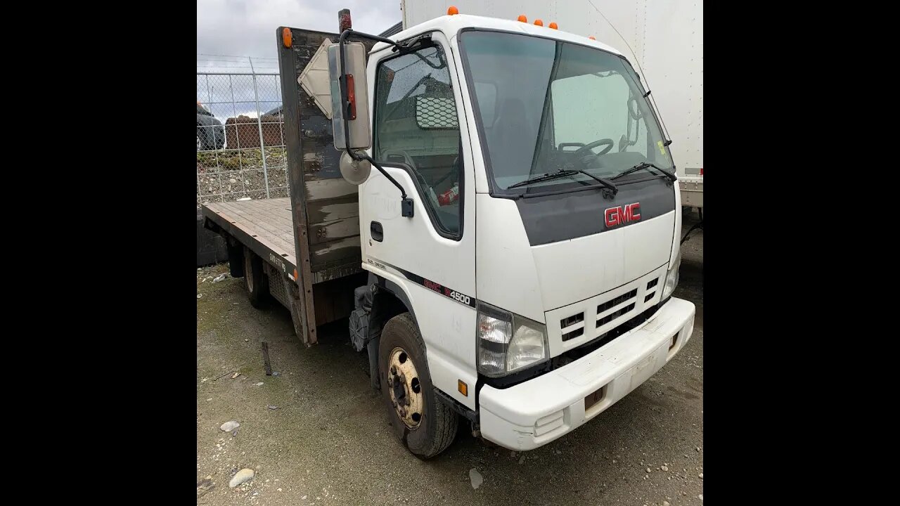 GMC W4500: ISUZU NPR Engine Removal 2A