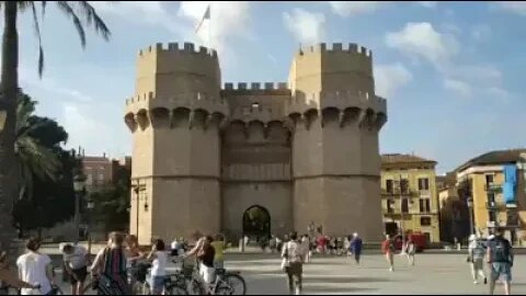 Torres de Serrano en Valencia