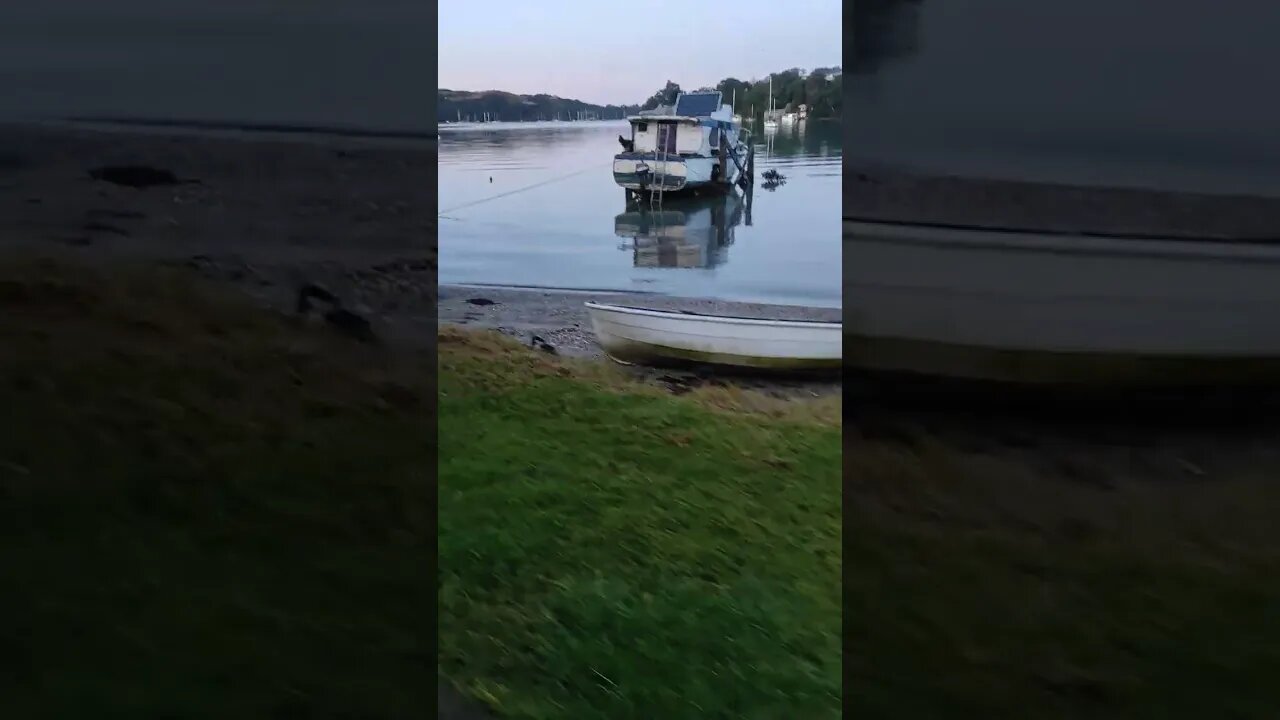 Commuting by the sea